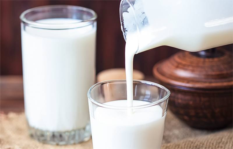 Powody, dla których warto pić kefir codziennie